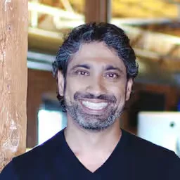 Scaling To $100M+ - Crunchbase lessons (Virtual Chat)